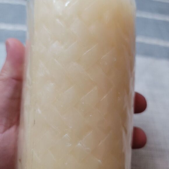 NEIMAN MARCUS Vintage Candle - Picture 3 of 3